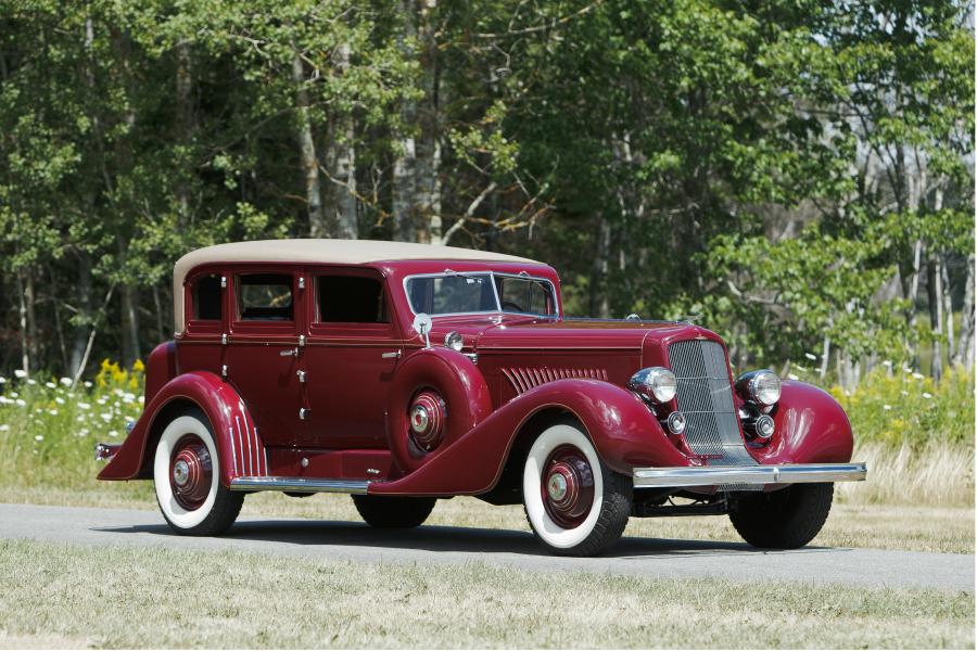  Duesenberg J310/2144 Sedan by Derham 1935 года  (фото 1 из 21)